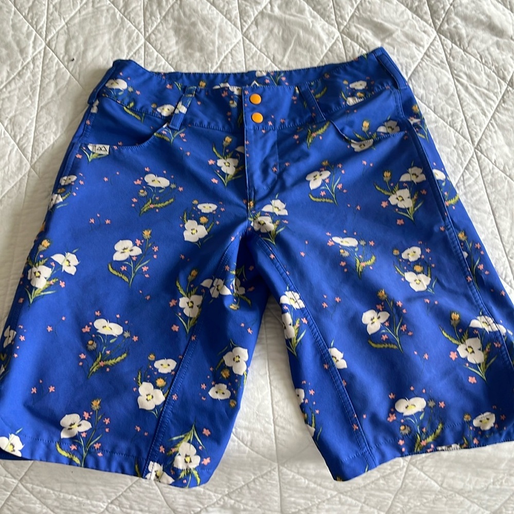 Wild Rye Size 6 Women’s MTB Shorts